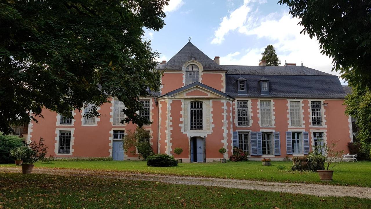 Le Nid De Dany Acomodação com café da manhã Cosne-sur-Loire Exterior foto